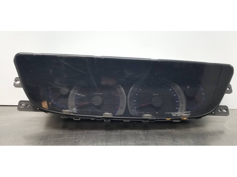 Recambio de cuadro instrumentos para ssangyong rodius xdi referencia OEM IAM 8021021520  