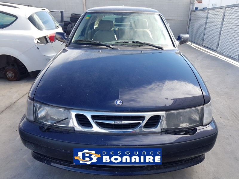 saab 9-3 berlina del año 2002