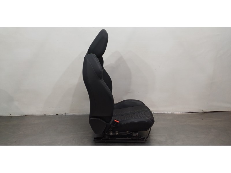 Recambio de juego asientos completo para peugeot 2008 (p1) allure referencia OEM IAM 9823919080 9823917680 
