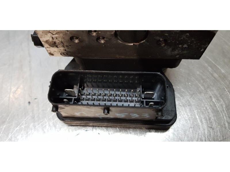 Recambio de abs para hyundai i40 premium referencia OEM IAM 589203Z570  