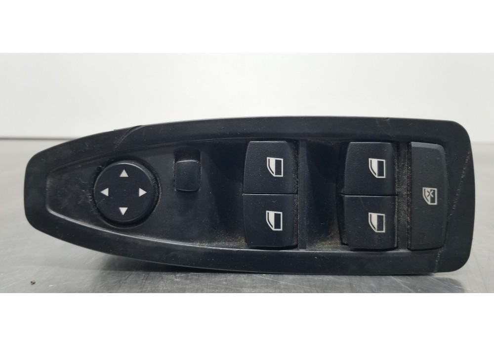 Recambio de mando elevalunas delantero izquierdo para bmw serie 1 lim. (f20) 118d referencia OEM IAM 61319208109 728383206 51417