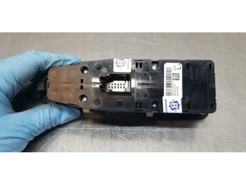 Recambio de mando elevalunas delantero izquierdo para bmw serie 1 lim. (f20) 118d referencia OEM IAM 61319208109 728383206 51417 Recambio de mando elevalunas delantero izquierdo para bmw serie 1 lim. (f20) 118d referencia OEM IAM 61319208109 728383206 51417