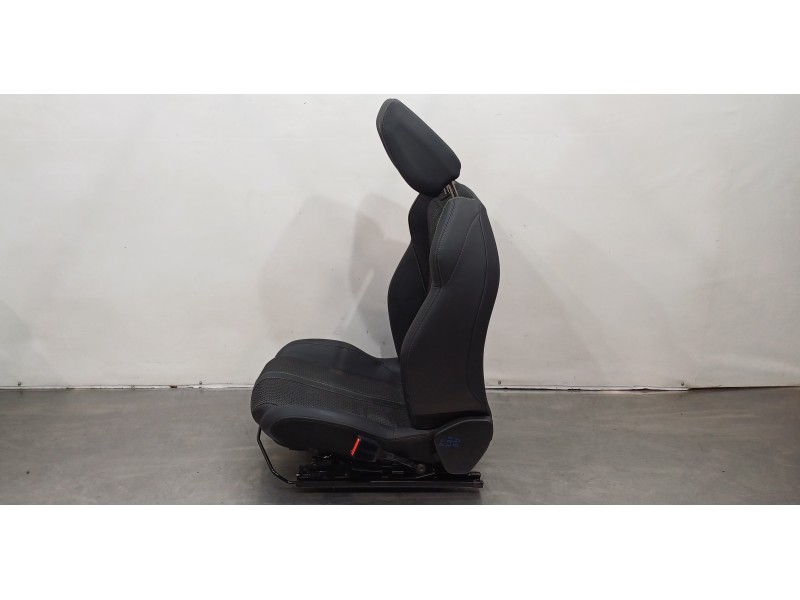 Recambio de juego asientos completo para peugeot 2008 (p1) allure referencia OEM IAM 9823919080 9823917680 