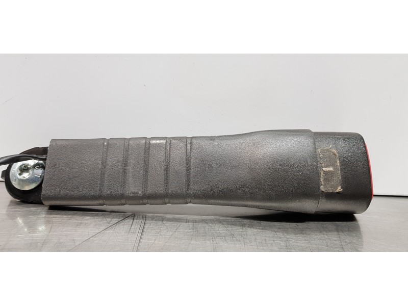 Recambio de pretensor airbag derecho para opel antara enjoy 4x4 referencia OEM IAM 95382643  