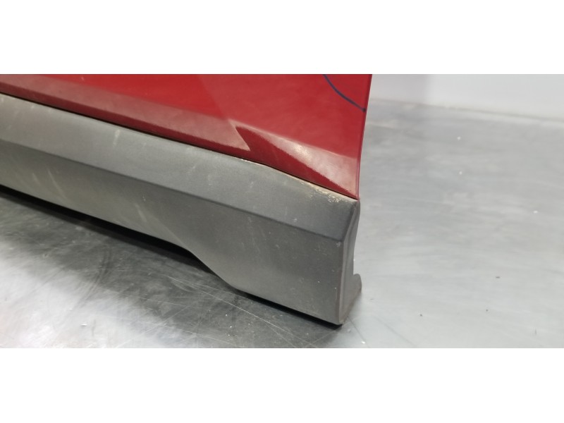 Recambio de puerta delantera derecha para hyundai tucson klass referencia OEM IAM 76004N7005  