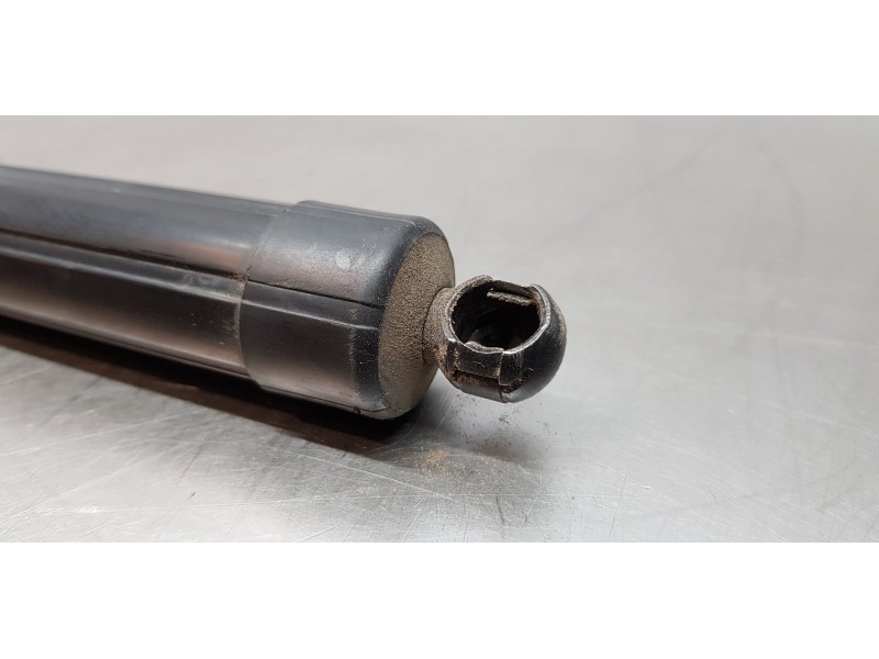 Recambio de amortiguadores maletero / porton para ford c-max titanium referencia OEM IAM 2366842  