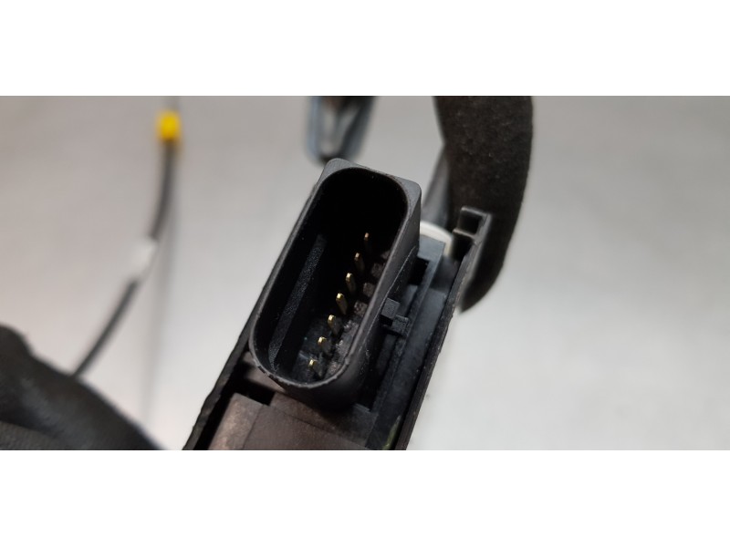 Recambio de cerradura puerta trasera derecha para peugeot 308 sw allure referencia OEM IAM 9826110980   Recambio de cerradura puerta trasera derecha para peugeot 308 sw allure referencia OEM IAM 9826110980