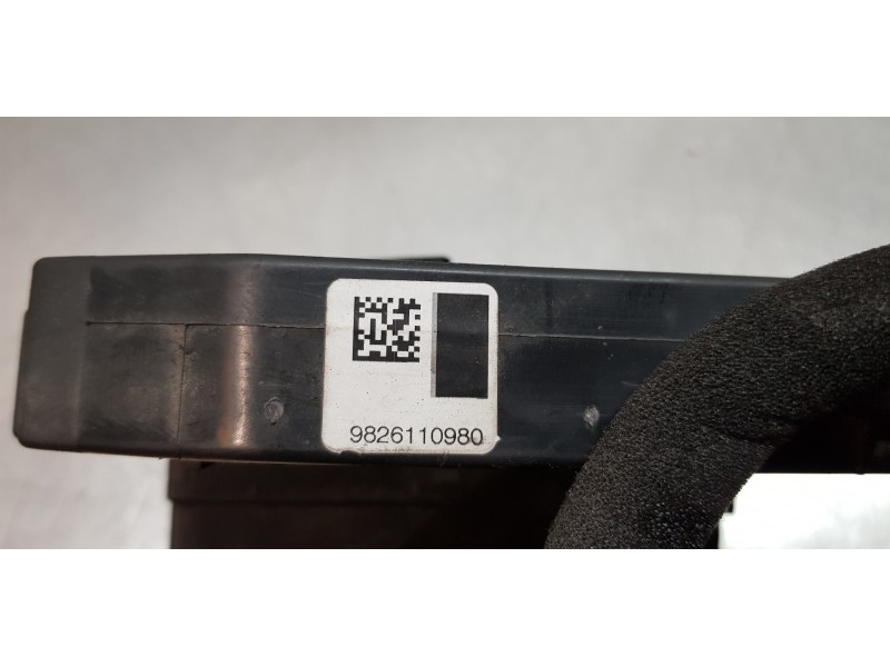 Recambio de cerradura puerta trasera derecha para peugeot 308 sw allure referencia OEM IAM 9826110980   Recambio de cerradura puerta trasera derecha para peugeot 308 sw allure referencia OEM IAM 9826110980