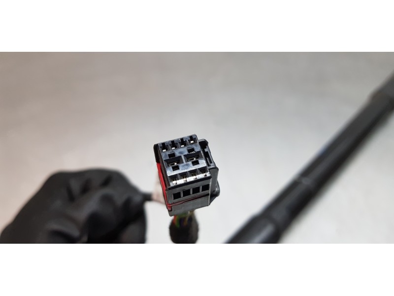 Recambio de amortiguadores maletero / porton para ford c-max titanium referencia OEM IAM 2366842  