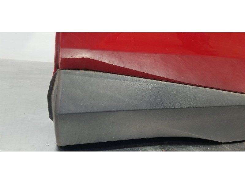 Recambio de puerta trasera izquierda para hyundai tucson klass referencia OEM IAM 77003N7005  