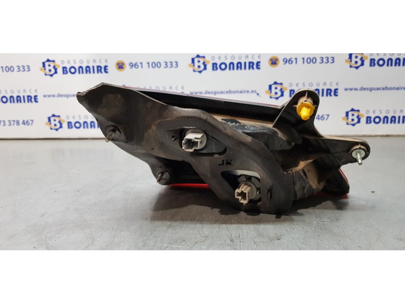 Recambio de piloto trasero derecho interior para subaru legacy kombi/outback b14 premium referencia OEM IAM 84912AJ250   Recambio de piloto trasero derecho interior para subaru legacy kombi/outback b14 premium referencia OEM IAM 84912AJ250