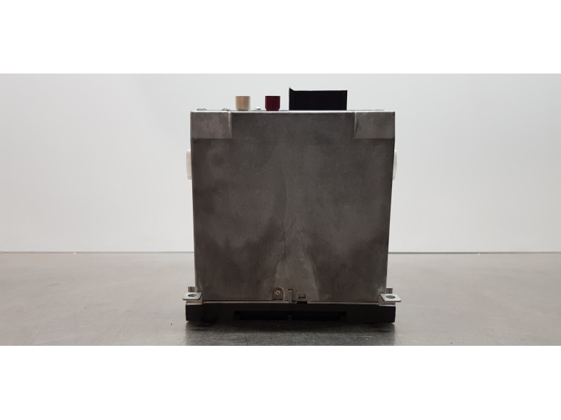 Recambio de sistema audio / radio cd para bmw serie 5 lim. (f10) 520d referencia OEM IAM 65129242879   Recambio de sistema audio / radio cd para bmw serie 5 lim. (f10) 520d referencia OEM IAM 65129242879