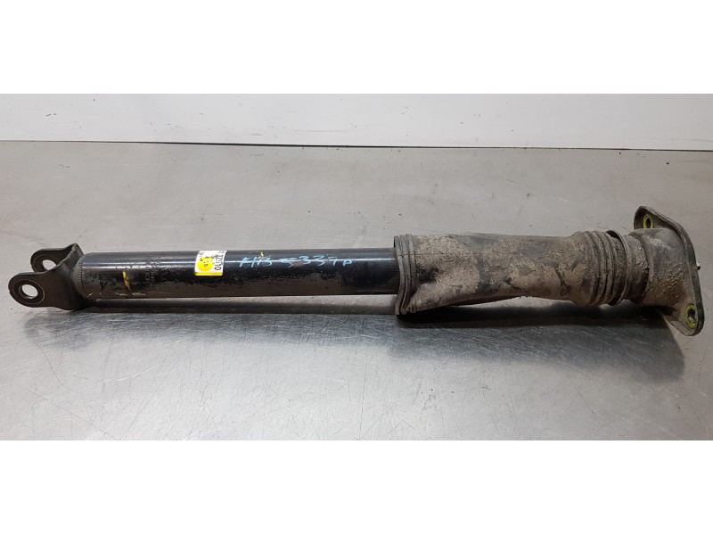 Recambio de amortiguador trasero derecho para hyundai i40 premium referencia OEM IAM 553113Z510  