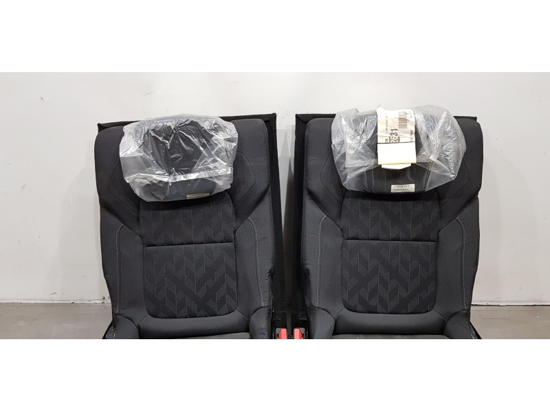 Recambio de asientos tercera fila ( pareja ) para renault scenic iv grand zen referencia OEM IAM 890017157R  