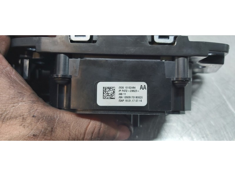 Recambio de palanca freno de mano para land rover discovery sport pure referencia OEM IAM LR060857 FK722B623AA 