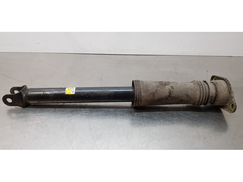 Recambio de amortiguador trasero izquierdo para hyundai i40 premium referencia OEM IAM 553113Z510  