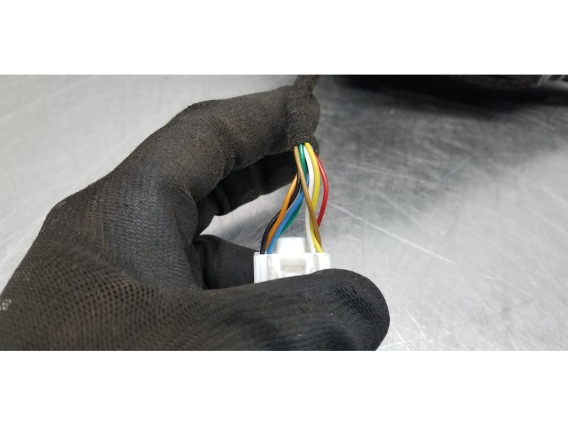 Recambio de retrovisor izquierdo para hyundai tucson klass referencia OEM IAM 87610N7140  