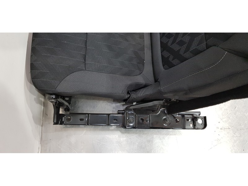 Recambio de asientos tercera fila ( pareja ) para renault scenic iv grand zen referencia OEM IAM 890017157R  