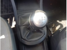 seat ibiza (6l1) del año 2002 2