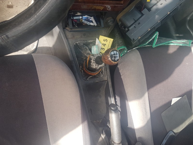 opel astra g berlina del año 2001