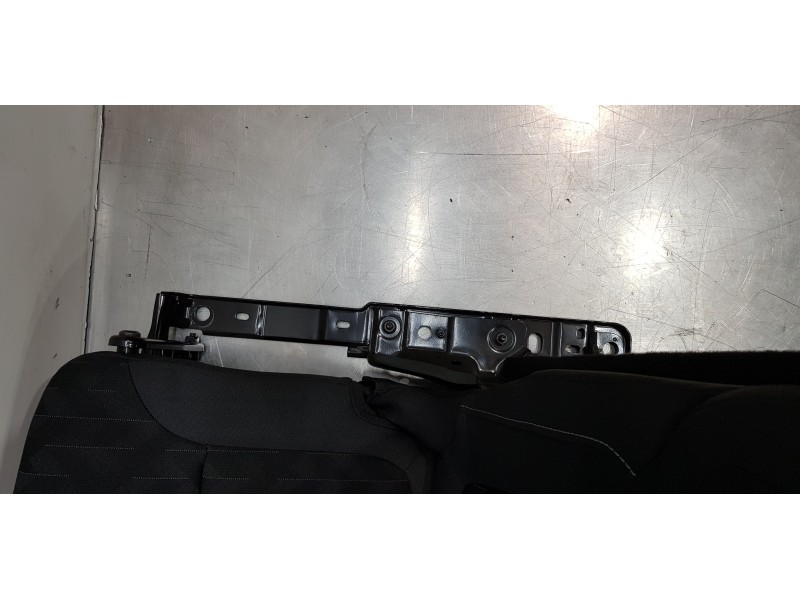 Recambio de asientos tercera fila ( pareja ) para renault scenic iv grand zen referencia OEM IAM 890017157R  