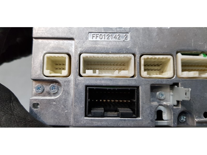 Recambio de sistema audio / radio cd para subaru legacy kombi/outback b14 premium referencia OEM IAM 86201AJ410   Recambio de sistema audio / radio cd para subaru legacy kombi/outback b14 premium referencia OEM IAM 86201AJ410