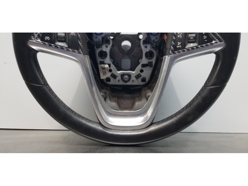 Recambio de volante para opel insignia berlina edition referencia OEM IAM 13316547   Recambio de volante para opel insignia berlina edition referencia OEM IAM 13316547