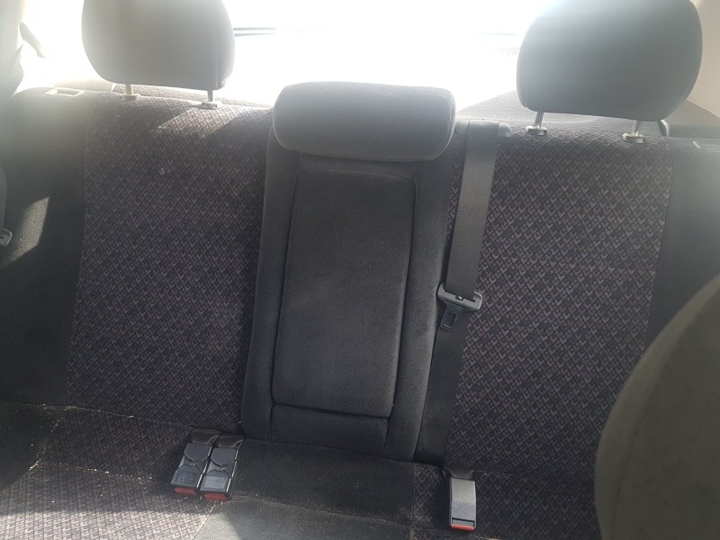 opel astra g berlina del año 2001