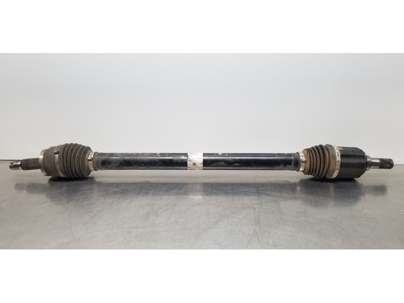 Recambio de transmision delantera derecha para hyundai tucson klass referencia OEM IAM 49501N7210  