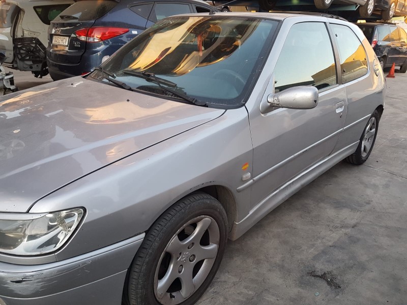 peugeot 306 berlina 3/4/5 puertas (s2) del año 2001
