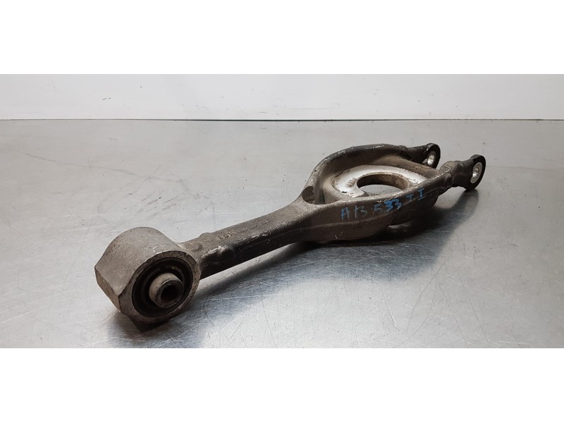 Recambio de brazo suspension inferior trasero izquierdo para hyundai i40 premium referencia OEM IAM 552103Z055  