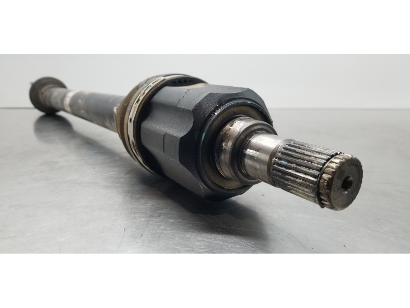 Recambio de transmision delantera derecha para hyundai tucson klass referencia OEM IAM 49501N7210  