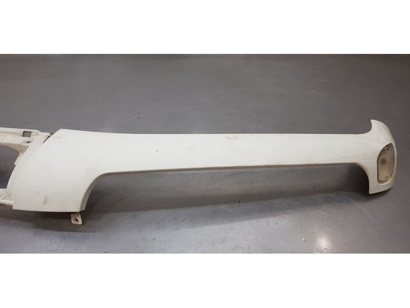 Recambio de aleta delantera derecha para nissan atleon tk356 referencia OEM IAM   