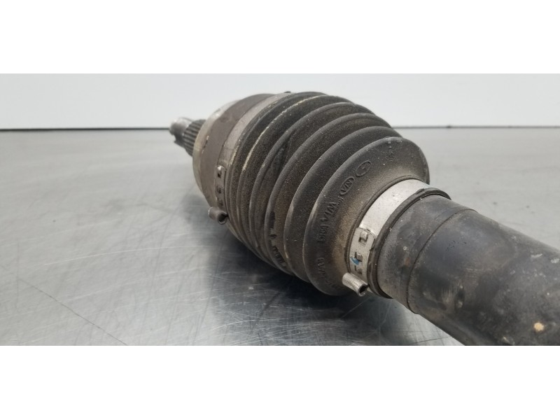 Recambio de transmision delantera derecha para hyundai tucson klass referencia OEM IAM 49501N7210  