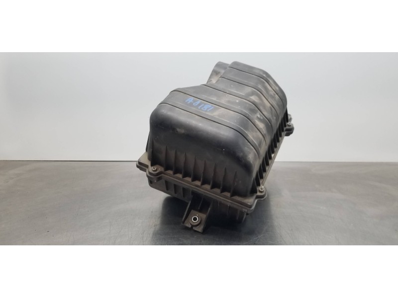 Recambio de filtro aire para ssangyong rodius xdi referencia OEM IAM 2311021100  