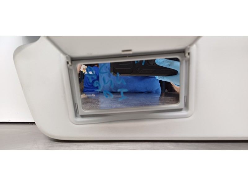 Recambio de parasol izquierdo para land rover discovery sport pure referencia OEM IAM LR060426 FK7204101BB8LBM 