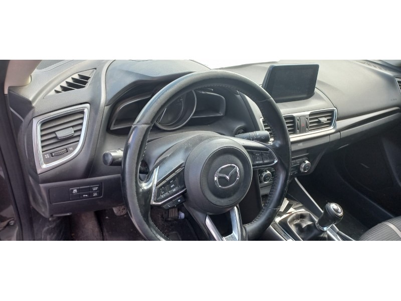 mazda 3 lim. () del año 2016