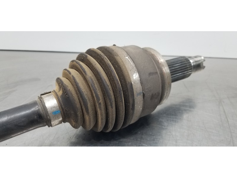 Recambio de transmision delantera izquierda para hyundai tucson klass referencia OEM IAM 49500N7210  