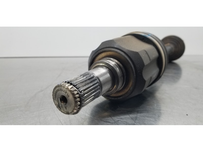 Recambio de transmision delantera izquierda para hyundai tucson klass referencia OEM IAM 49500N7210  