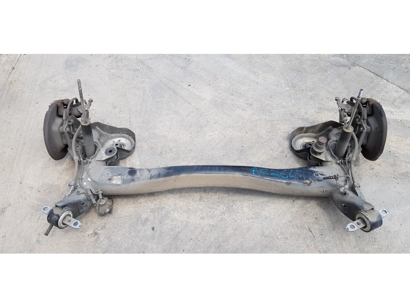 Recambio de puente trasero para peugeot 308 sw allure referencia OEM IAM 9827421180   Recambio de puente trasero para peugeot 308 sw allure referencia OEM IAM 9827421180