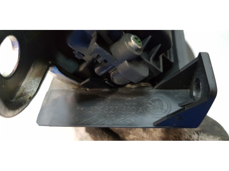 Recambio de cerradura maletero / porton para skoda suberb (3t4) elegance referencia OEM IAM 3T5827520A   Recambio de cerradura maletero / porton para skoda suberb (3t4) elegance referencia OEM IAM 3T5827520A