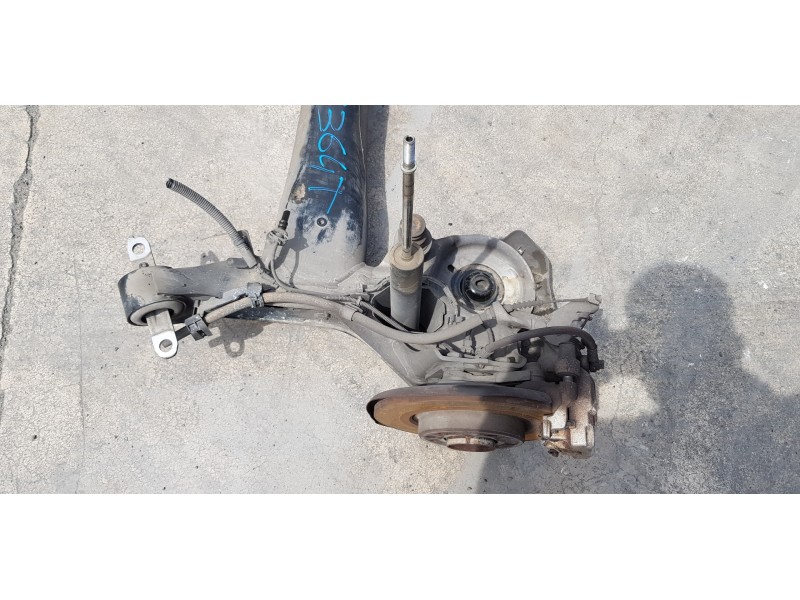 Recambio de puente trasero para peugeot 308 sw allure referencia OEM IAM 9827421180   Recambio de puente trasero para peugeot 308 sw allure referencia OEM IAM 9827421180