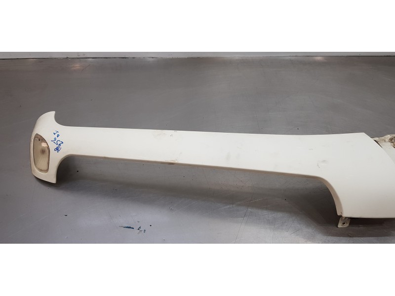 Recambio de aleta delantera izquierda para nissan atleon tk356 referencia OEM IAM   