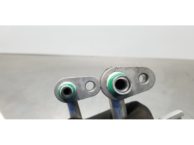 Recambio de tubos aire acondicionado para hyundai tucson klass referencia OEM IAM 97777N7011 97775N7011 