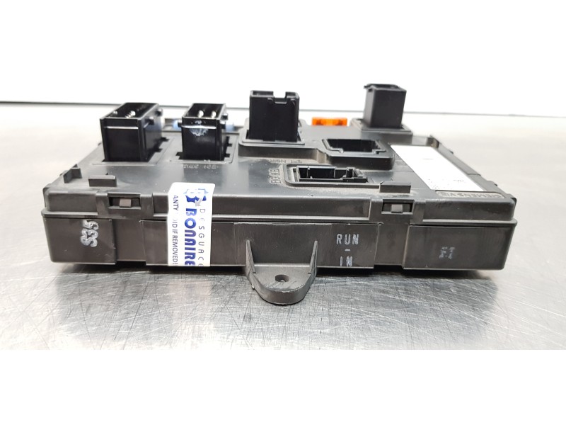 Recambio de caja reles / fusibles para peugeot 407 sw st sport referencia OEM IAM 9656148180  