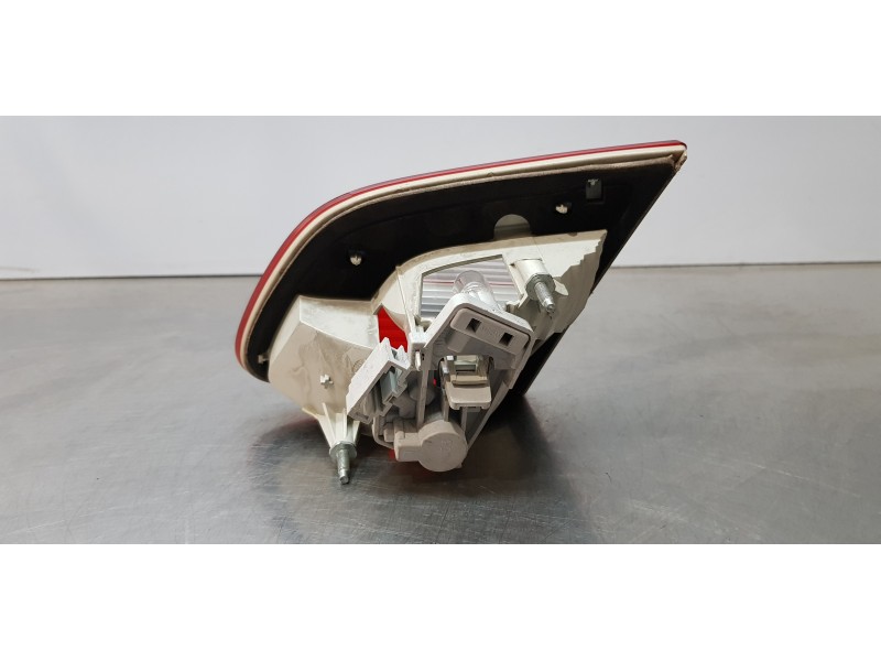 Recambio de piloto trasero izquierdo interior para skoda suberb (3t4) elegance referencia OEM IAM 3T5945093   Recambio de piloto trasero izquierdo interior para skoda suberb (3t4) elegance referencia OEM IAM 3T5945093