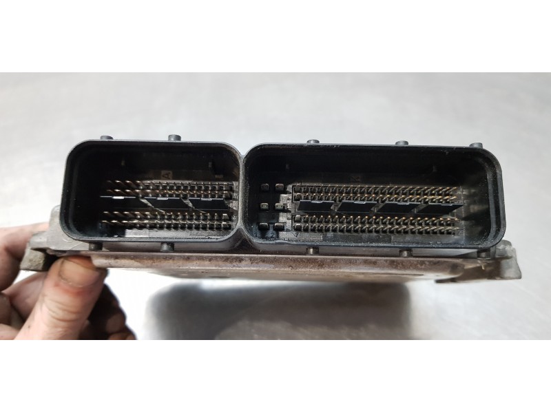 Recambio de centralita motor uce para hyundai i40 premium referencia OEM IAM 391202A235  