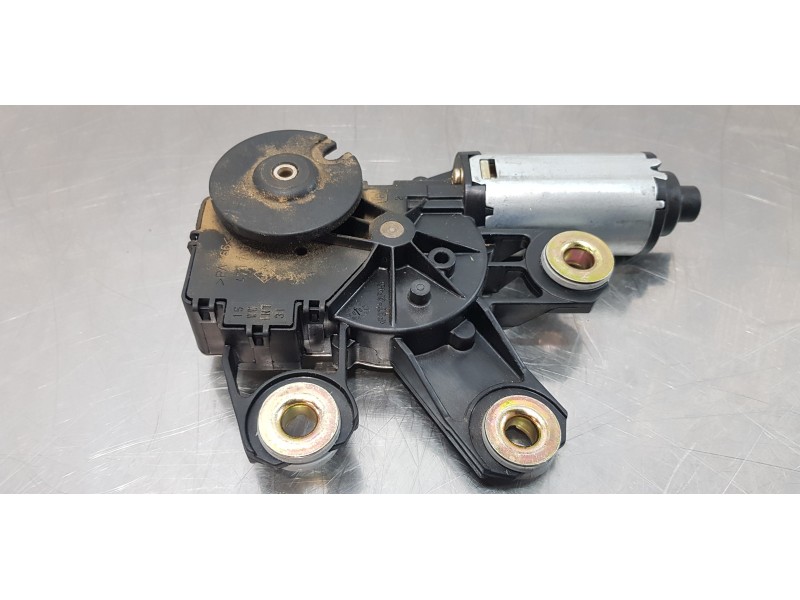 Recambio de motor limpia trasero para porsche cayenne (typ 9pa) s referencia OEM IAM 7L0955712B  