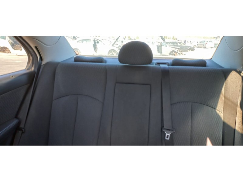 mercedes clase e (w211) berlina del año 2004