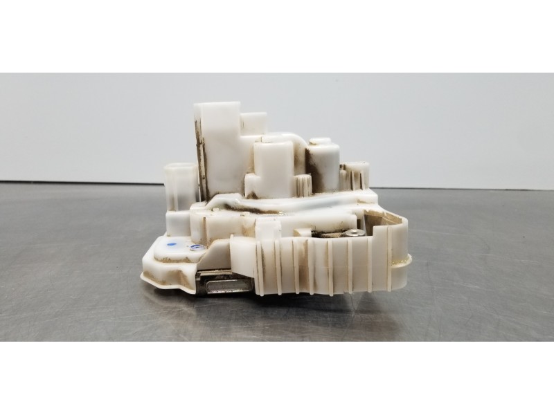 Recambio de cerradura puerta lateral derecha para fiat doblo ii cargo (263) furgón basis maxi referencia OEM IAM 51830189   Recambio de cerradura puerta lateral derecha para fiat doblo ii cargo (263) furgón basis maxi referencia OEM IAM 51830189